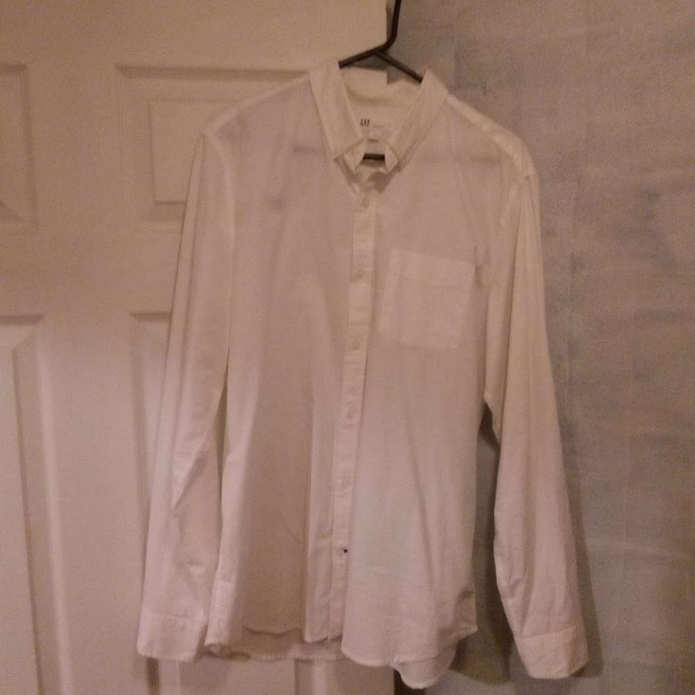 White button up shirt GAP large